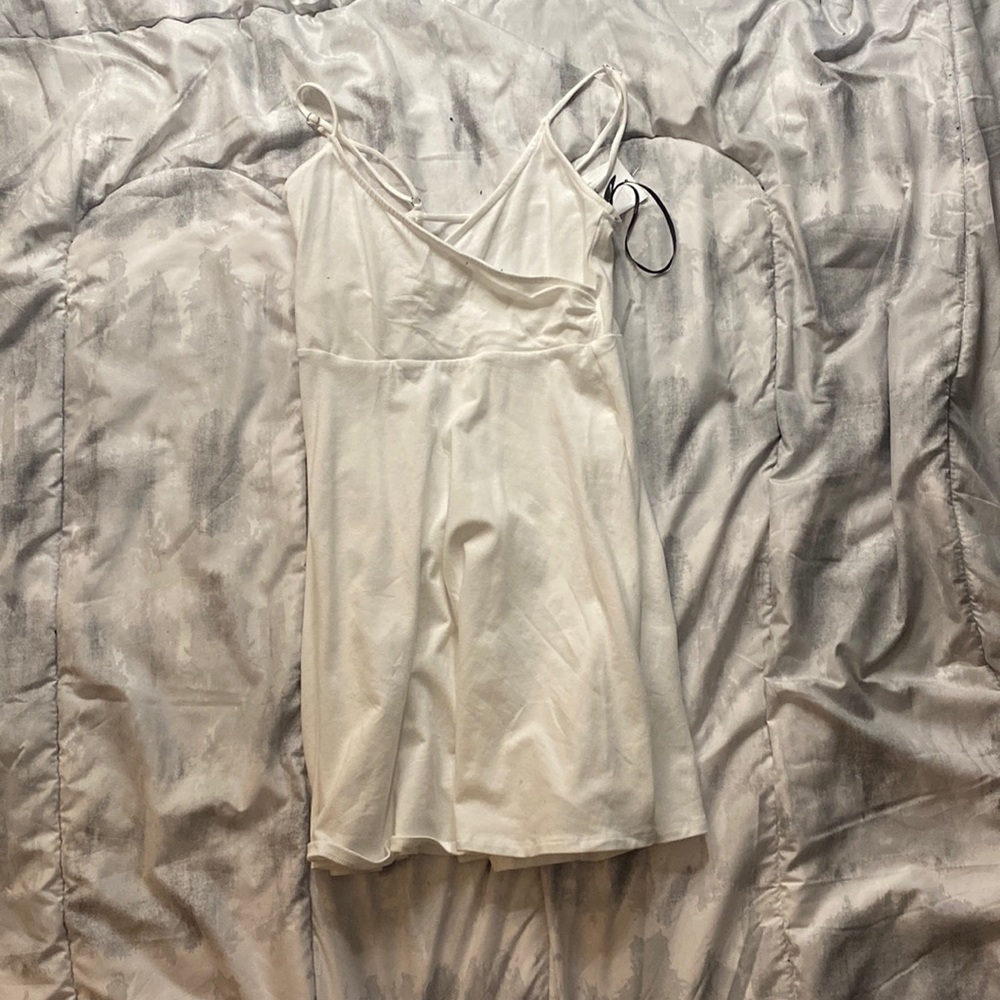 white forever 21 dress size small